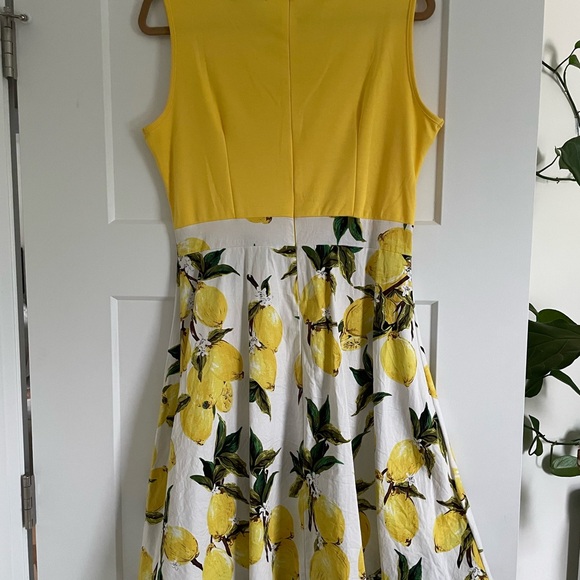 Fun lemon dress- yellow and white, size XL - Picture 5 of 5